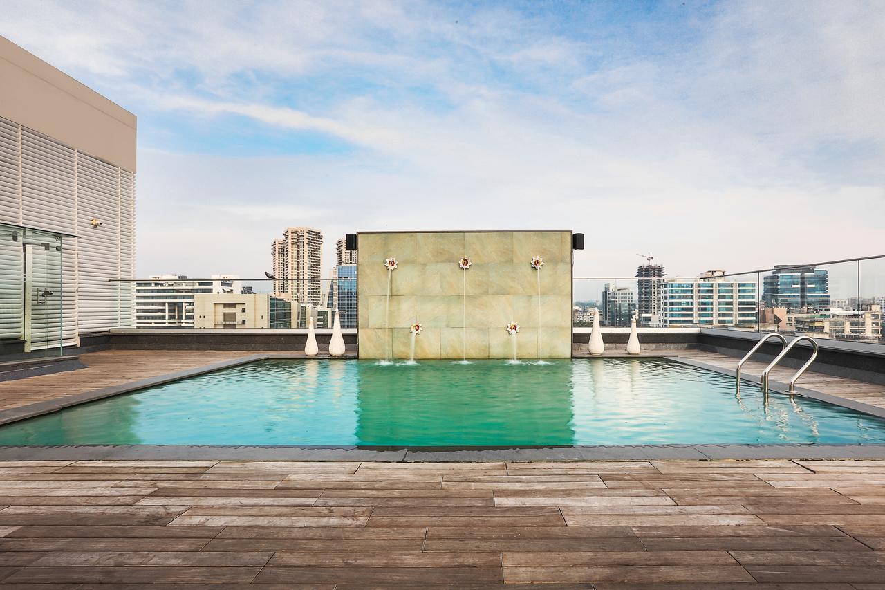 The Empresa Hotel Mumbai Exterior photo